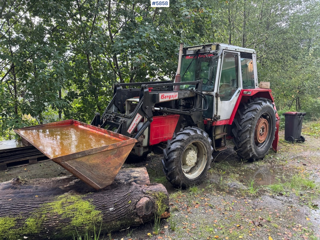 1983 Massey Ferguson 690 with front loader - Tracteur agricole: photos 5 1983 Massey Ferguson 690 with front loader - Tracteur agricole: photos 5