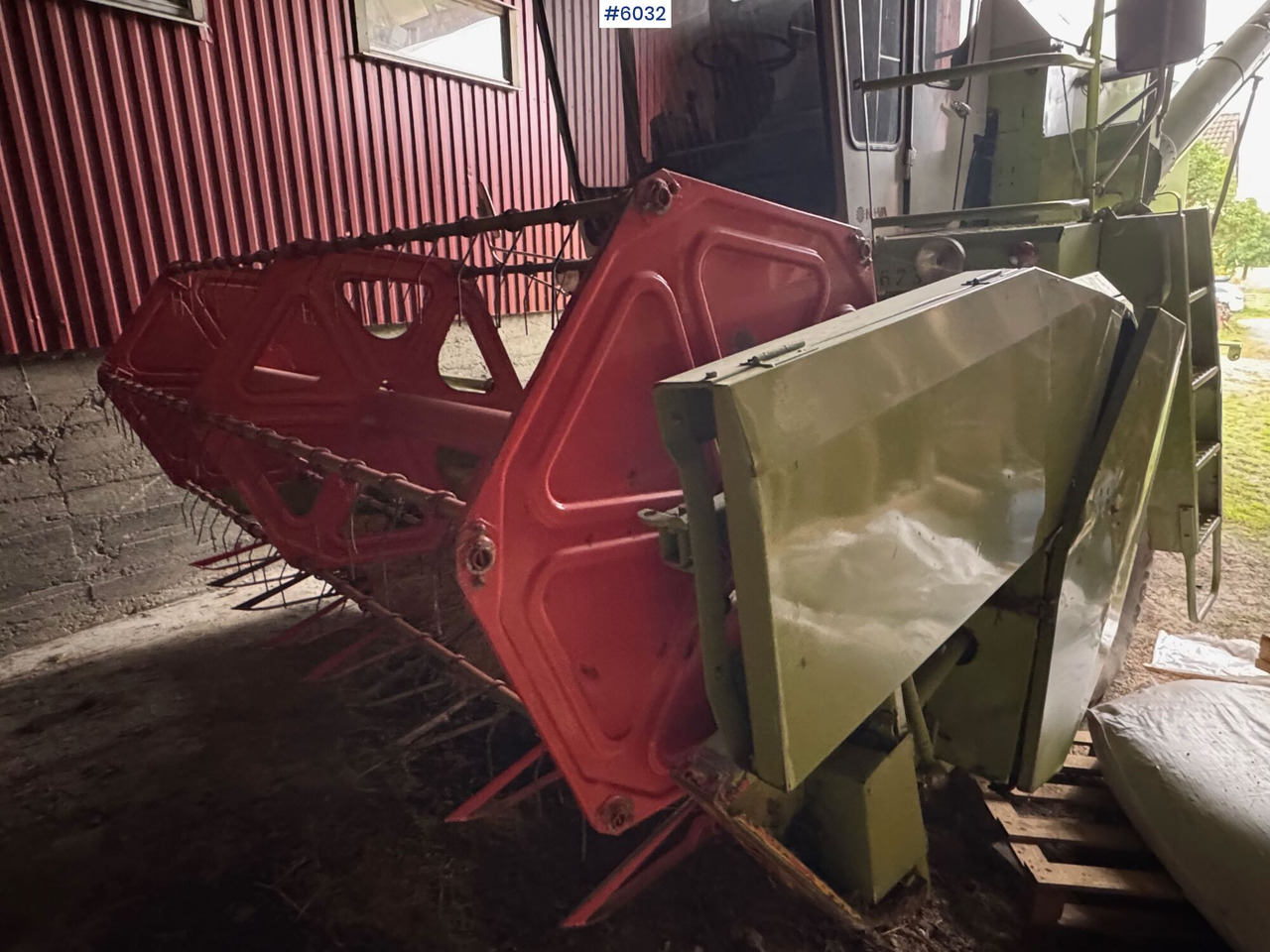 1984 Claas Dominator 48. 1704 hours! - Moissonneuse-batteuse: photos 3 1984 Claas Dominator 48. 1704 hours! - Moissonneuse-batteuse: photos 3