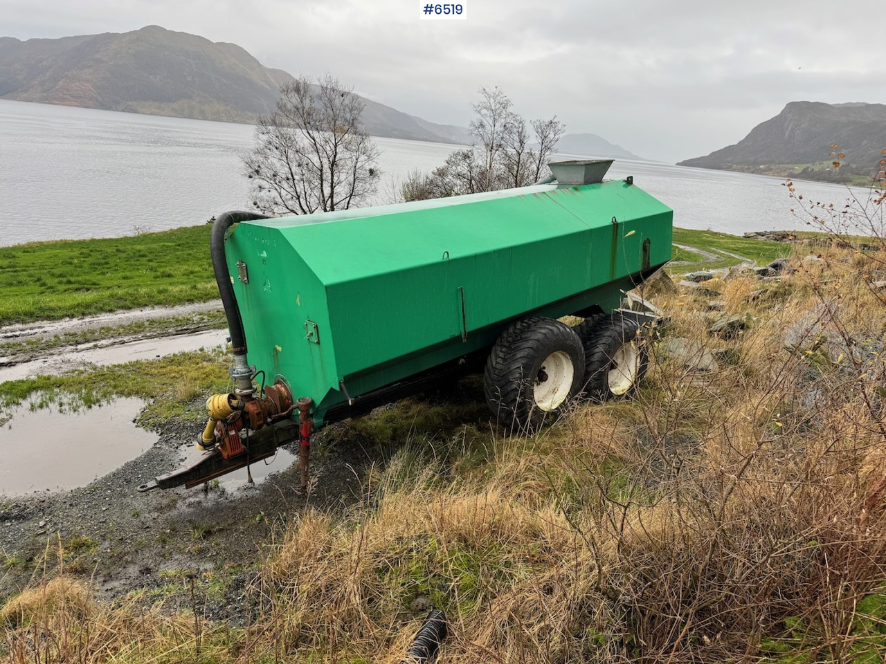 1997 Moi Guffen 15,000 liters w/ cannon. - Tonne à lisier: photos 2 1997 Moi Guffen 15,000 liters w/ cannon. - Tonne à lisier: photos 2