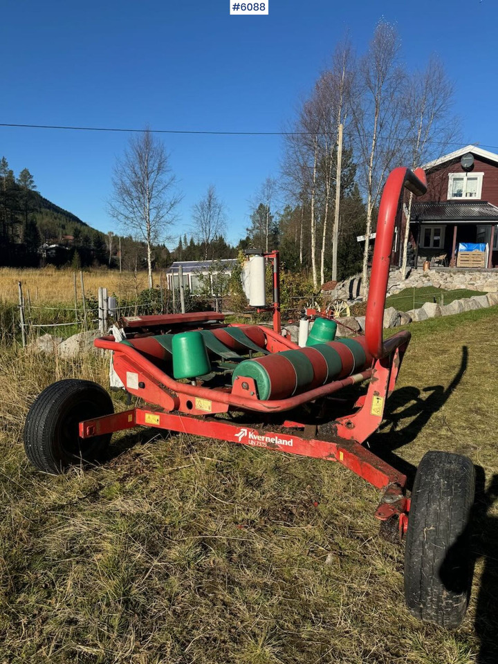 1998 Kverneland 7335 Round bale wrapper - Matériel de fenaison: photos 1 1998 Kverneland 7335 Round bale wrapper - Matériel de fenaison: photos 1