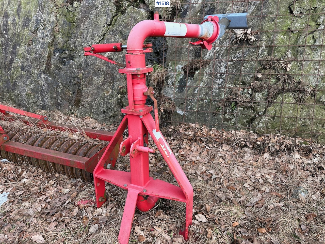 2005 Moi Snake spreader - Distributeur d'engrais: photos 1 2005 Moi Snake spreader - Distributeur d'engrais: photos 1