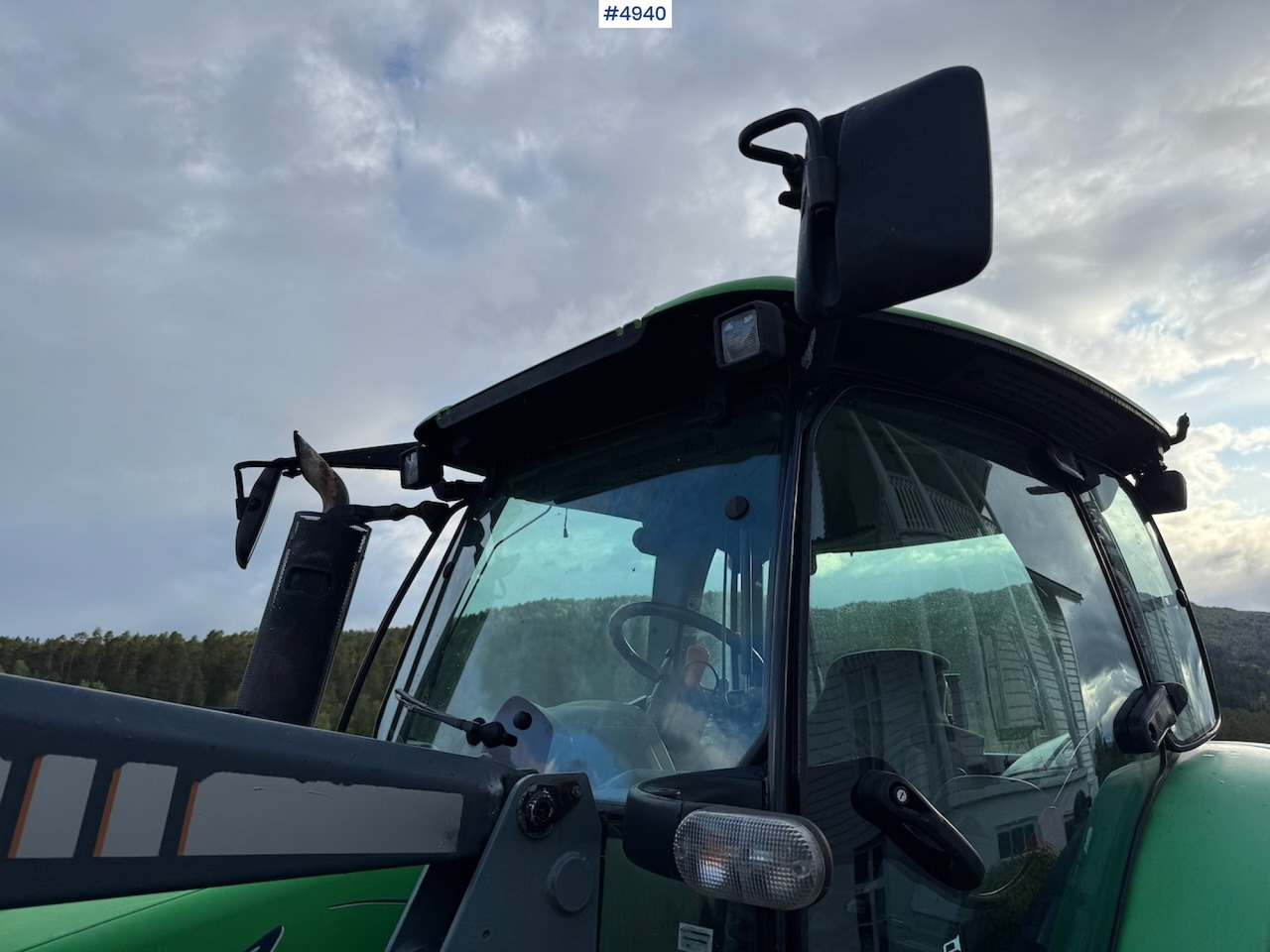 Tracteur agricole 2006 Deutz-Fahr Agrotron K90 w/front loader.: photos 10