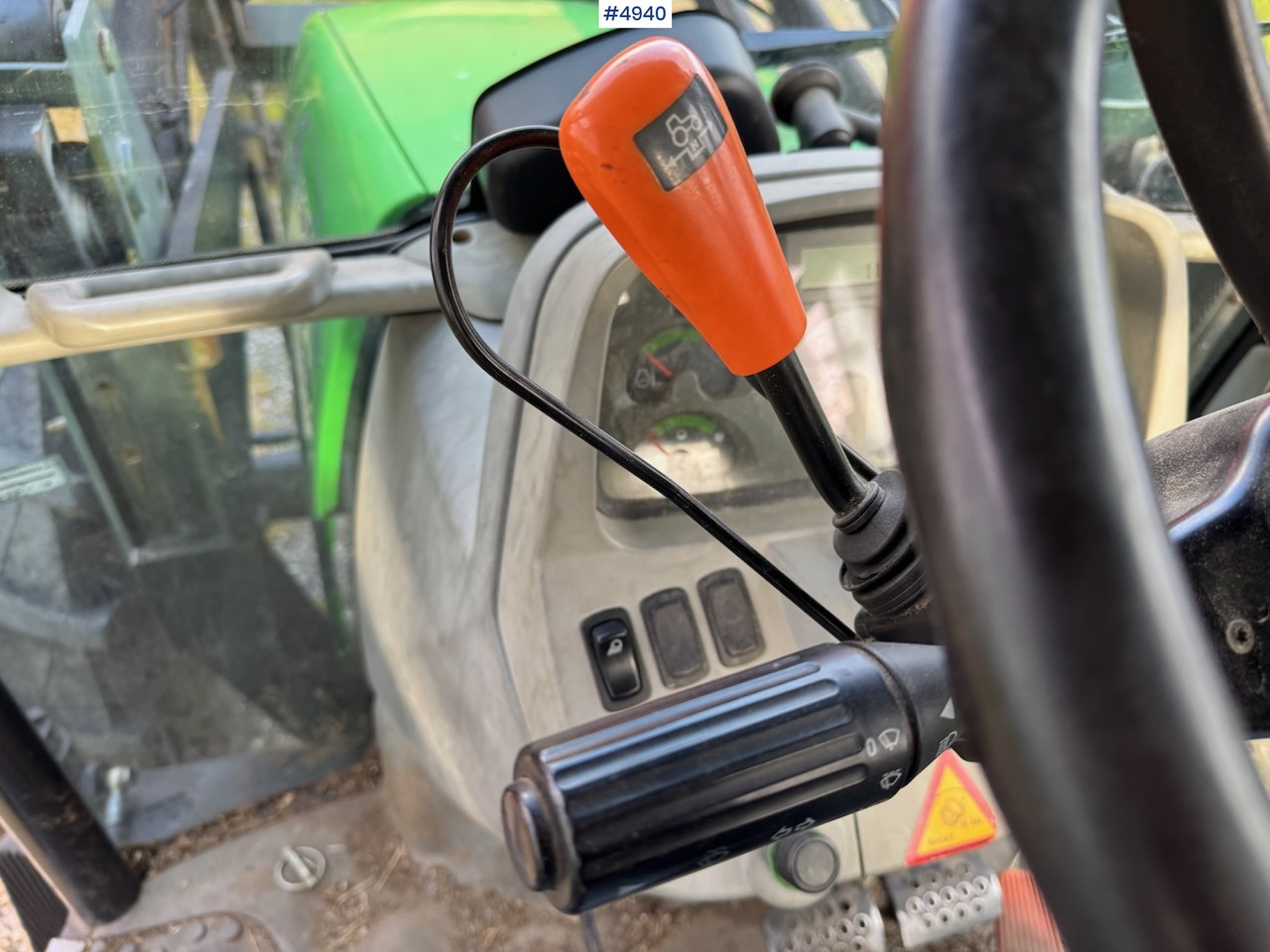 Tracteur agricole 2006 Deutz-Fahr Agrotron K90 w/front loader.: photos 18