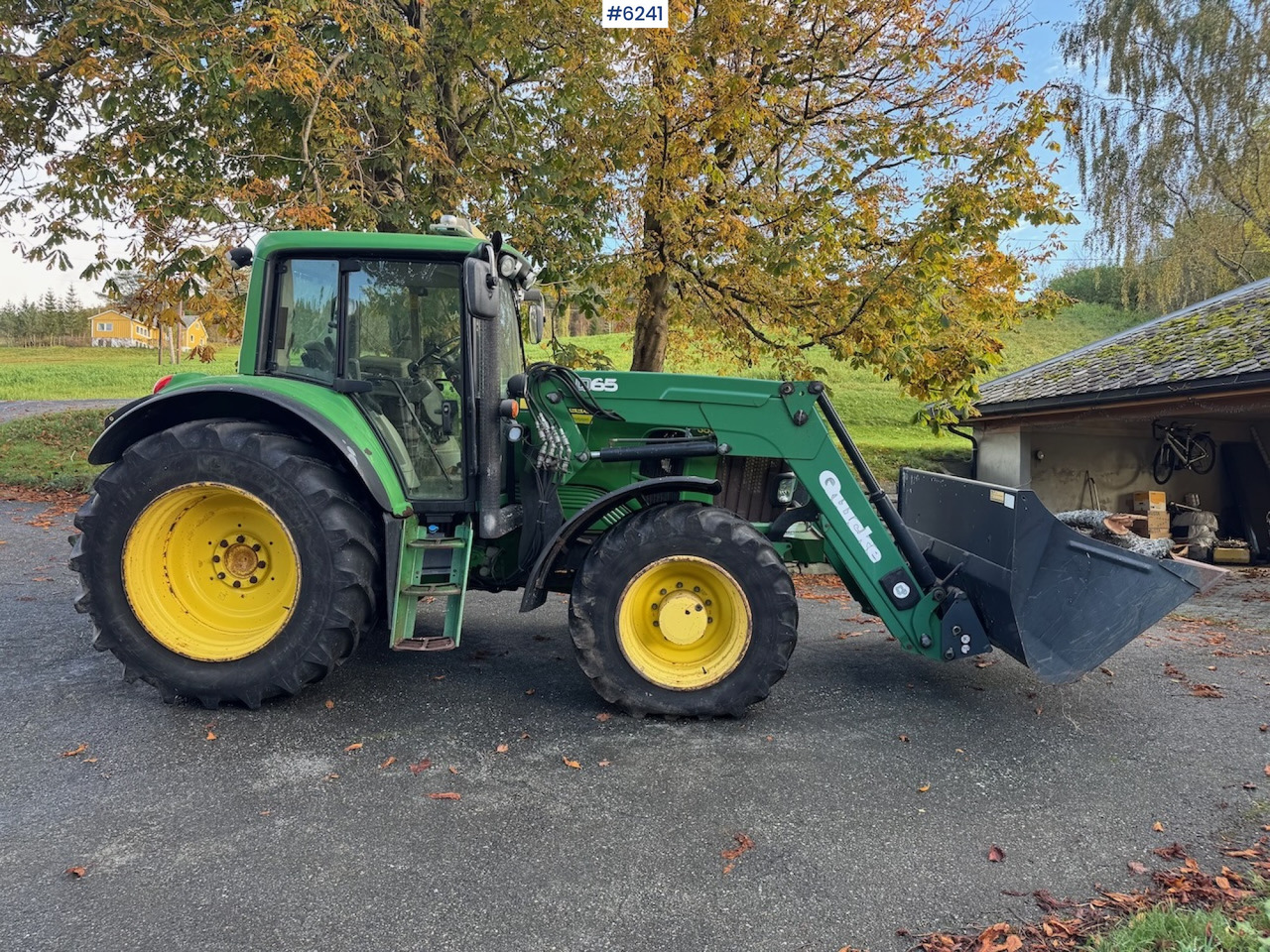 2007 John Deere 6530 w/ AutoPower and front loader. - Tracteur agricole: photos 5 2007 John Deere 6530 w/ AutoPower and front loader. - Tracteur agricole: photos 5