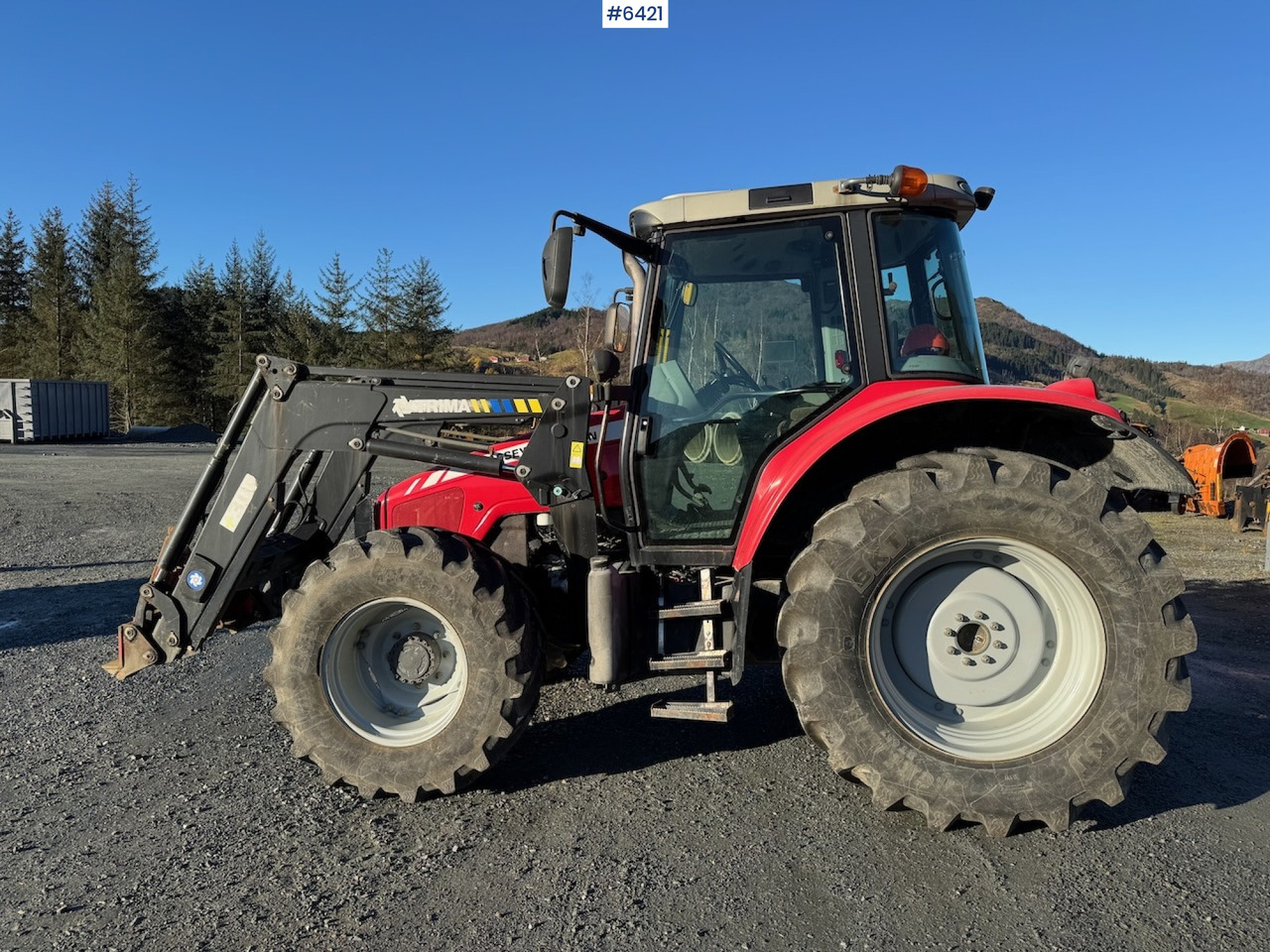 2009 Massey Ferguson 6455 Dyna-6 w/ front loader. - Tracteur agricole: photos 1 2009 Massey Ferguson 6455 Dyna-6 w/ front loader. - Tracteur agricole: photos 1