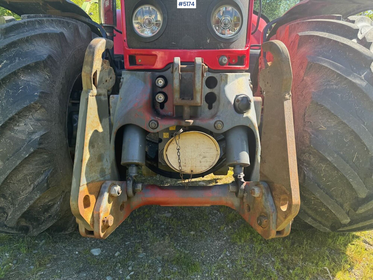 Tracteur agricole 2010 Massey Ferguson 6485 4x4: photos 21