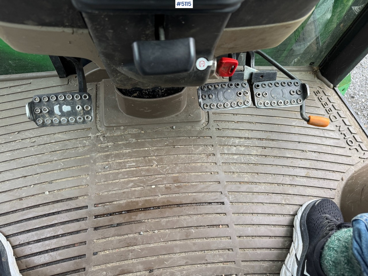 Tracteur agricole 2011 John Deere 5080 M m/frontlaster. Lite timer!: photos 30
