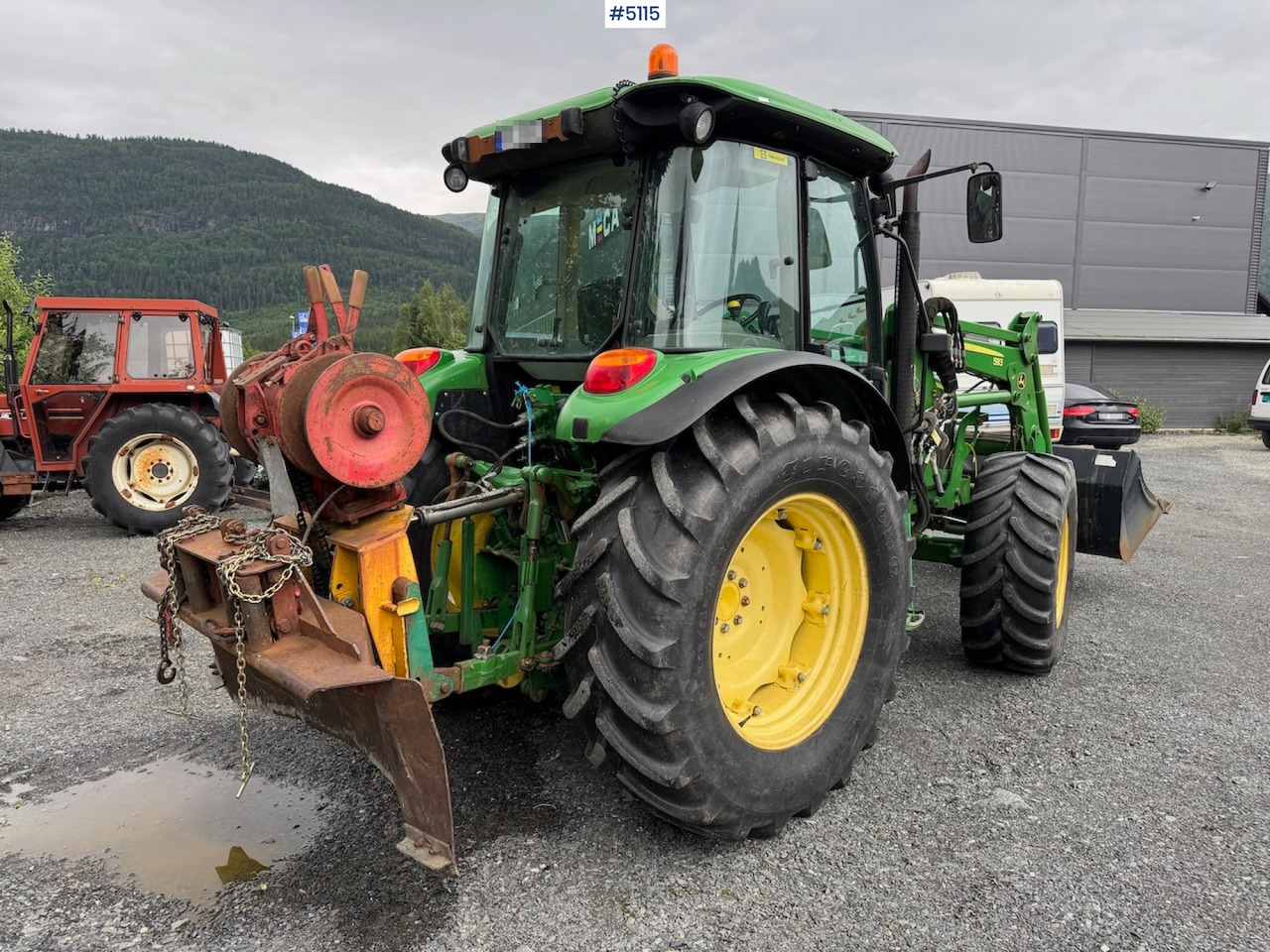2011 John Deere 5080 M m/frontlaster. Lite timer! - Tracteur agricole: photos 5 2011 John Deere 5080 M m/frontlaster. Lite timer! - Tracteur agricole: photos 5