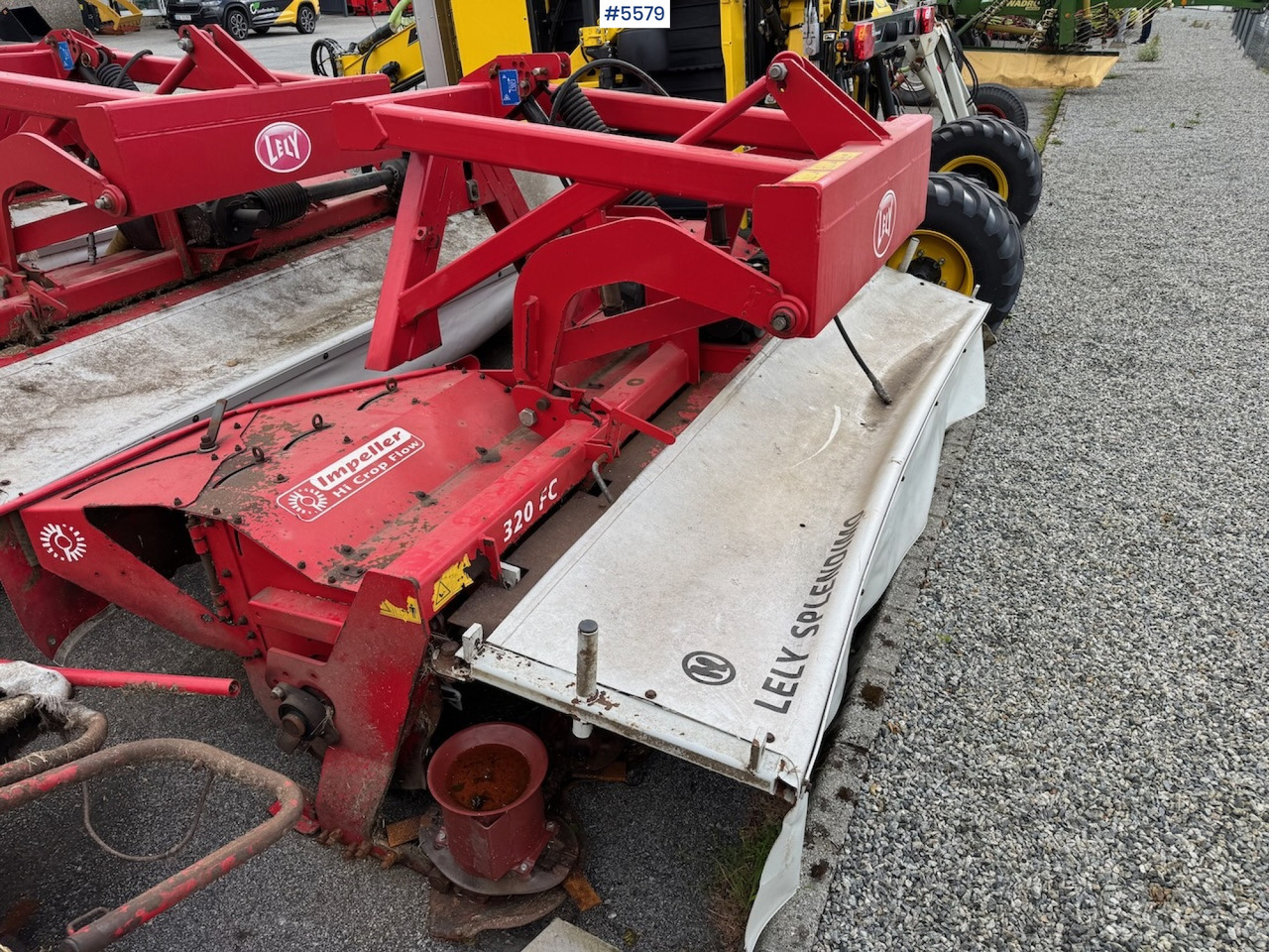 2011 Lely Splendimo 320 FC - Matériel de fenaison: photos 1 2011 Lely Splendimo 320 FC - Matériel de fenaison: photos 1