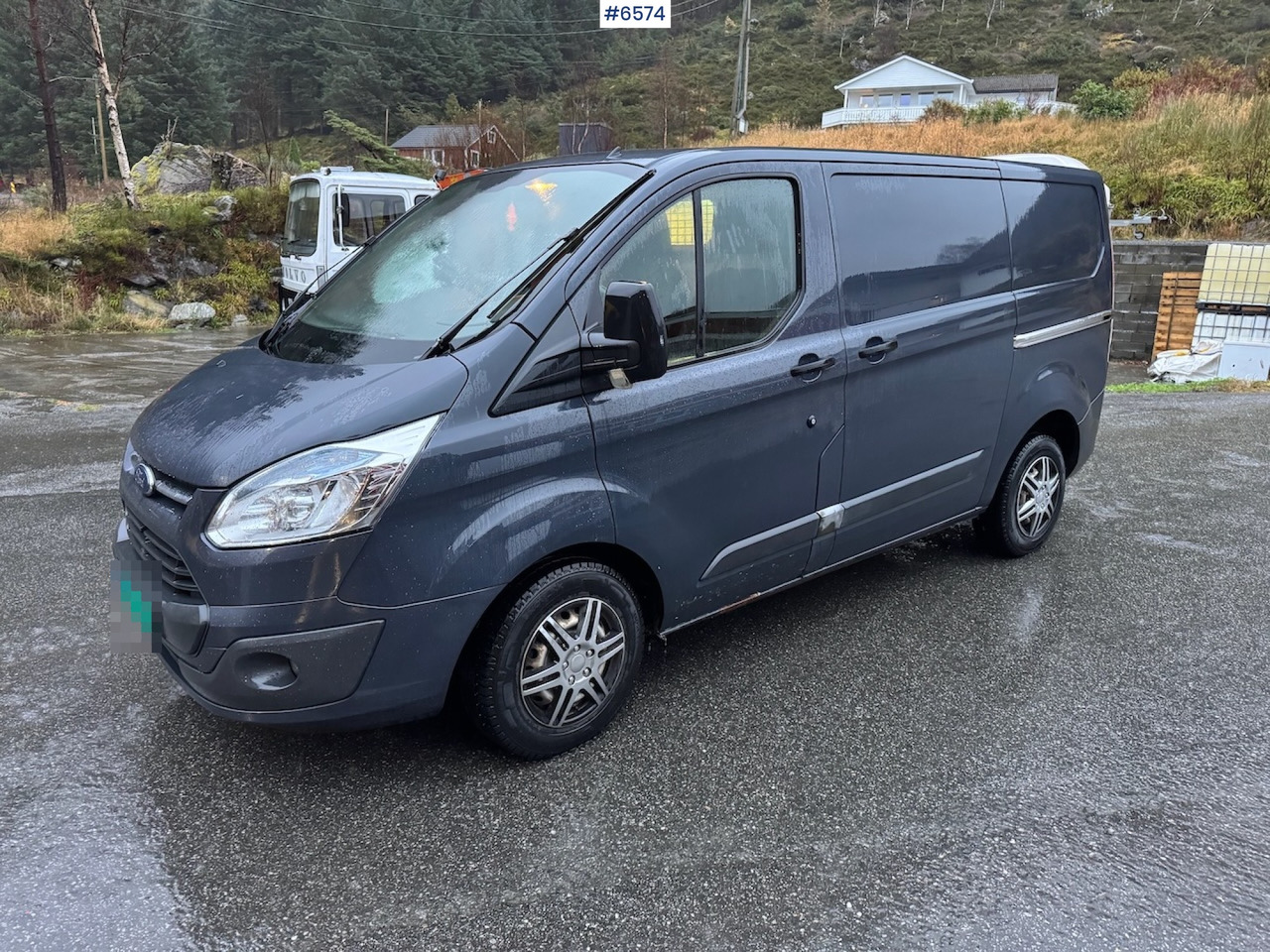 2013 Ford Transit Custom. Replaced engine. - Fourgon utilitaire: photos 1 2013 Ford Transit Custom. Replaced engine. - Fourgon utilitaire: photos 1