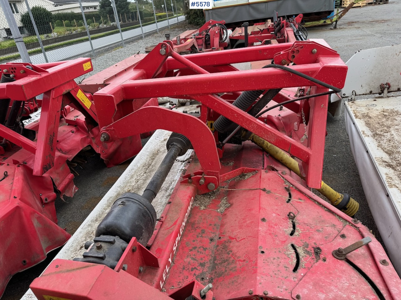 2015 Lely Splendimo 320 FC - Matériel de fenaison: photos 2 2015 Lely Splendimo 320 FC - Matériel de fenaison: photos 2