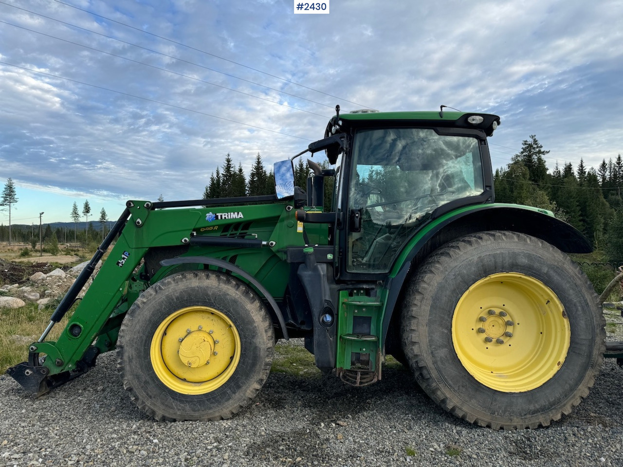 2016 John Deere 6155R w/ Trima front loader - Tracteur agricole: photos 2 2016 John Deere 6155R w/ Trima front loader - Tracteur agricole: photos 2