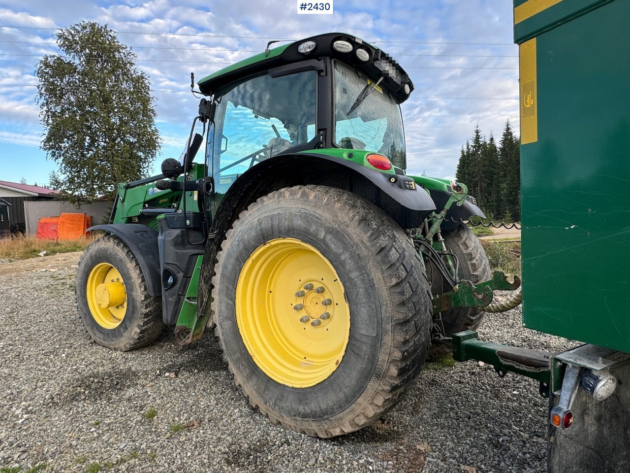 2016 John Deere 6155R w/ Trima front loader - Tracteur agricole: photos 4 2016 John Deere 6155R w/ Trima front loader - Tracteur agricole: photos 4