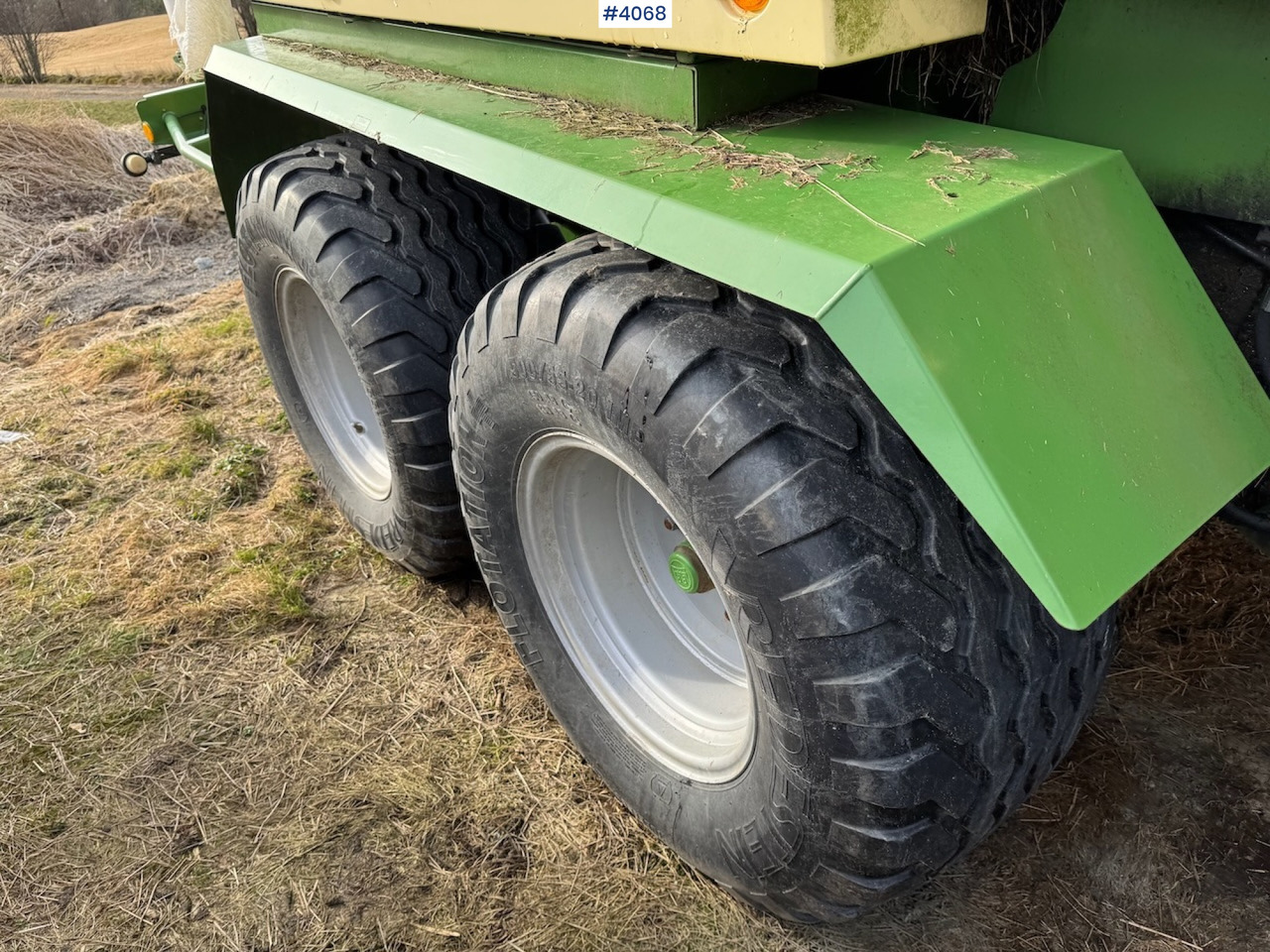 Matériel de fenaison 2016 Krone Comprima CF 155 XC Kombipresse: photos 17 Matériel de fenaison 2016 Krone Comprima CF 155 XC Kombipresse: photos 17