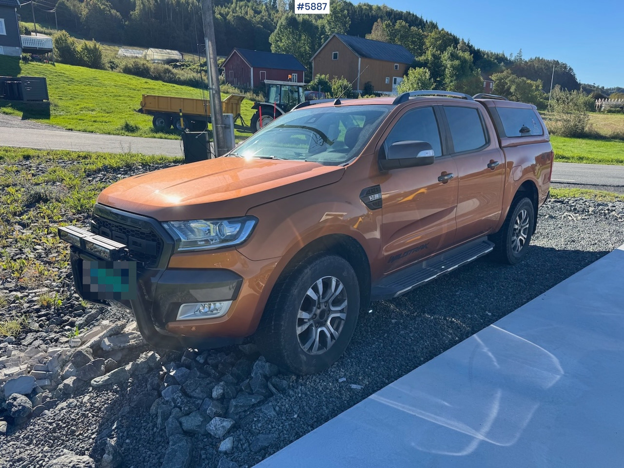 2017 Ford Ranger Wildtrak 3.2 6Auto. - Pick-up: photos 3 2017 Ford Ranger Wildtrak 3.2 6Auto. - Pick-up: photos 3
