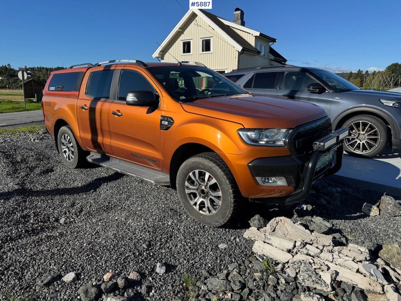 2017 Ford Ranger Wildtrak 3.2 6Auto. - Pick-up: photos 1 2017 Ford Ranger Wildtrak 3.2 6Auto. - Pick-up: photos 1