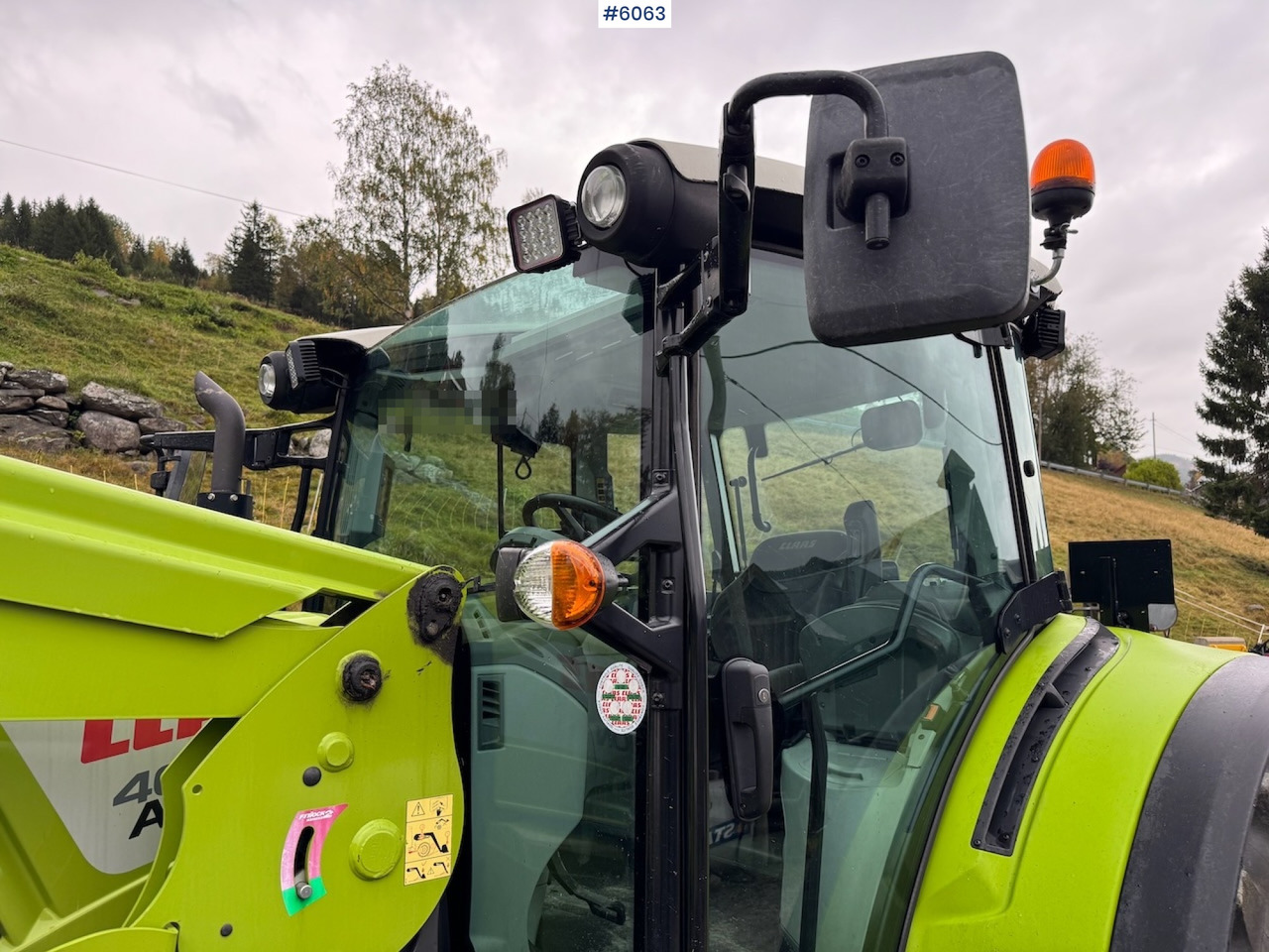 2018 Claas Arion 460 m front loader, front hydraulics and front PTO. - Tracteur agricole: photos 3 2018 Claas Arion 460 m front loader, front hydraulics and front PTO. - Tracteur agricole: photos 3