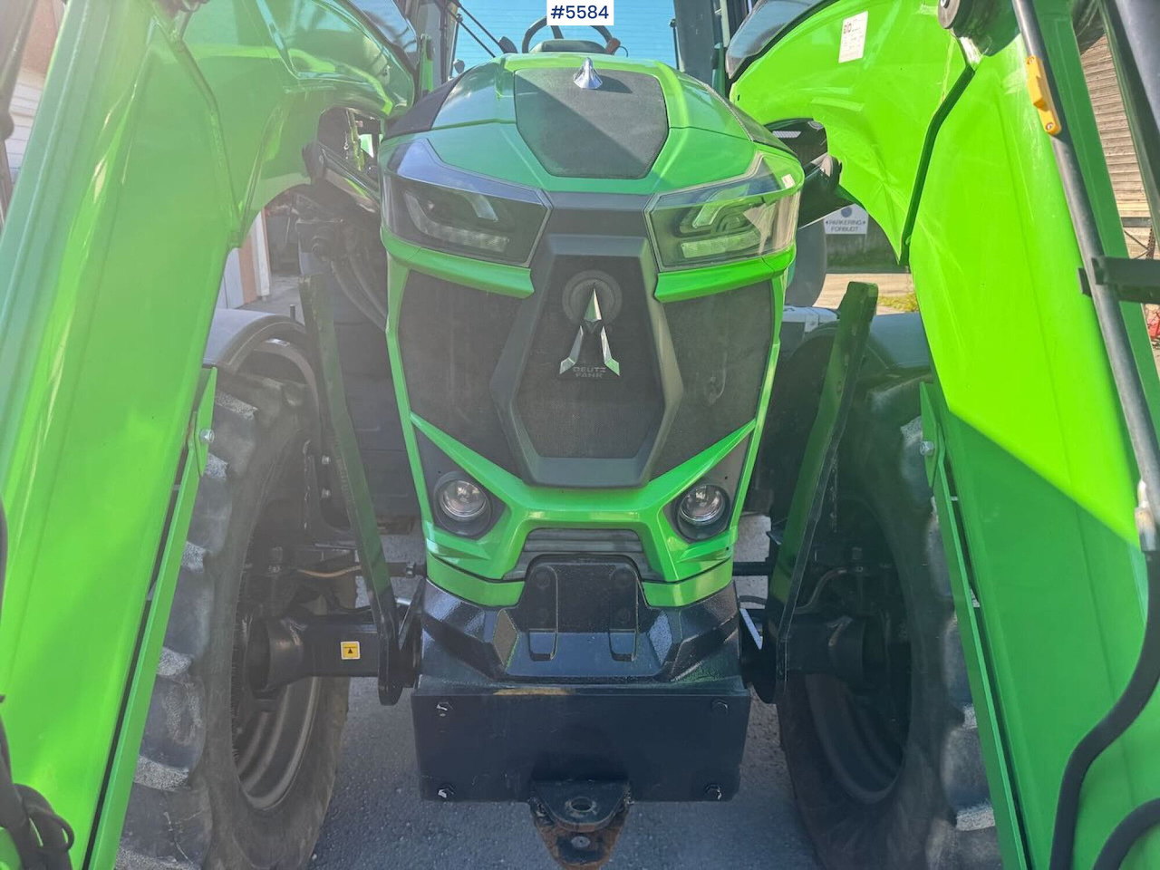 Tracteur agricole 2020 Deutz-Fahr 6215 Agrotron w/ front loader & 2 sets of tires: photos 17 Tracteur agricole 2020 Deutz-Fahr 6215 Agrotron w/ front loader & 2 sets of tires: photos 17