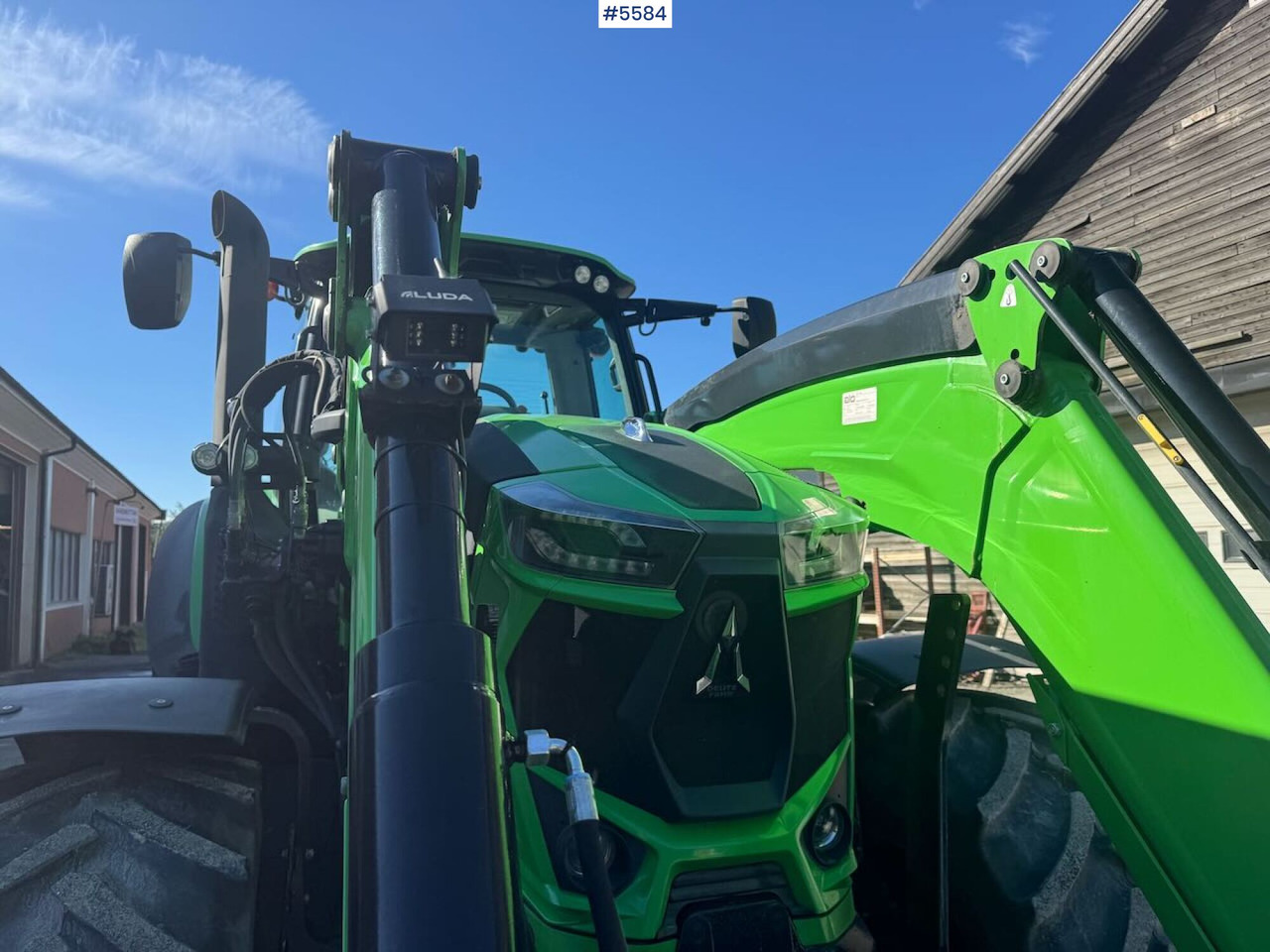 Tracteur agricole 2020 Deutz-Fahr 6215 Agrotron w/ front loader & 2 sets of tires: photos 16 Tracteur agricole 2020 Deutz-Fahr 6215 Agrotron w/ front loader & 2 sets of tires: photos 16