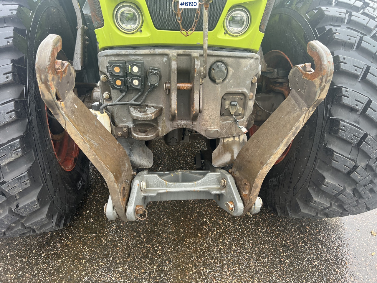 2021 Claas Axion 830 tractor w/ front hydraulics - Tracteur agricole: photos 5 2021 Claas Axion 830 tractor w/ front hydraulics - Tracteur agricole: photos 5