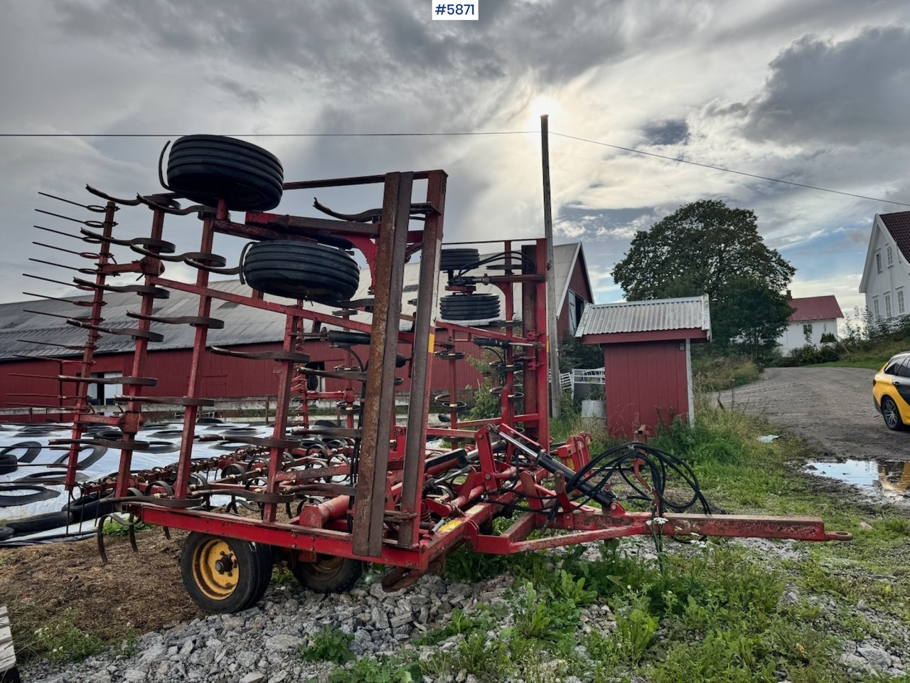 Approx. 1989 Vaderstad harrow, 6.6 m. - Outils du sol: photos 5 Approx. 1989 Vaderstad harrow, 6.6 m. - Outils du sol: photos 5