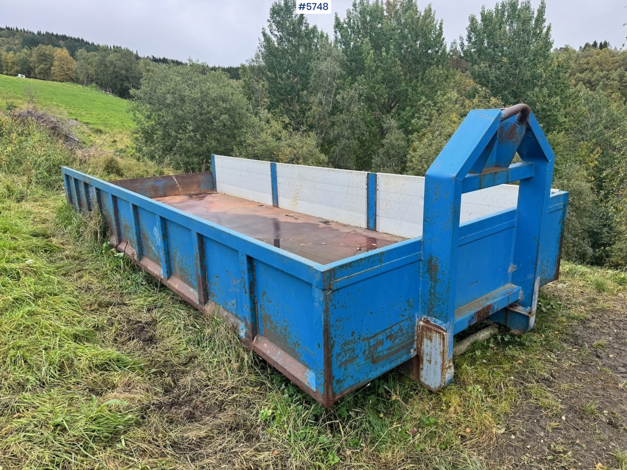 Krokflak w/ Karmer. - Benne ampliroll: photos 1 Krokflak w/ Karmer. - Benne ampliroll: photos 1