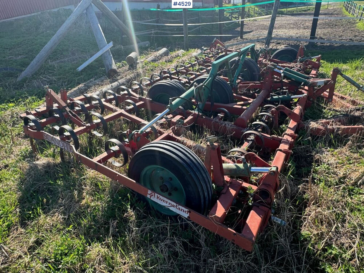 Kverneland Harrow - Outils du sol: photos 4 Kverneland Harrow - Outils du sol: photos 4