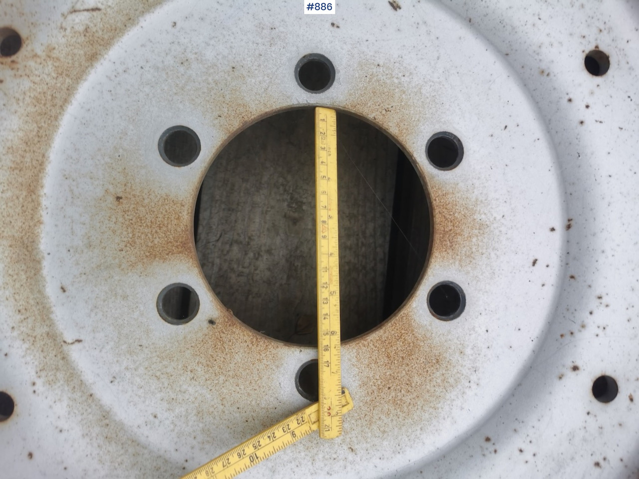 Roue complète pour Machine agricole Wheel set on Deutz-Fahr 3.60: photos 15 Roue complète pour Machine agricole Wheel set on Deutz-Fahr 3.60: photos 15