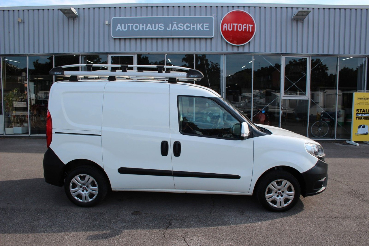 Fiat Doblo Klima AHK Dachträger - Transport de personnes: photos 2 Fiat Doblo Klima AHK Dachträger - Transport de personnes: photos 2