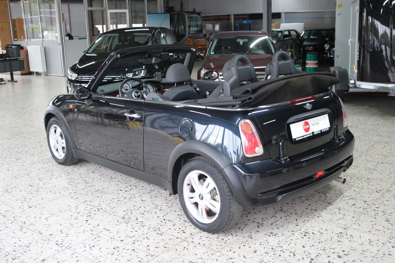 MINI One Cabrio 72tM - Cabriolet: photos 4 MINI One Cabrio 72tM - Cabriolet: photos 4