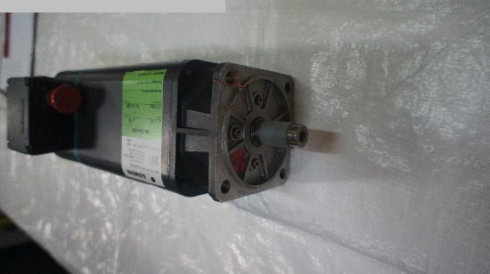 SIEMENS 1FT 5064-0AC01-2-Z - Pièces de rechange pour Machine-outil: photos 2 SIEMENS 1FT 5064-0AC01-2-Z - Pièces de rechange pour Machine-outil: photos 2
