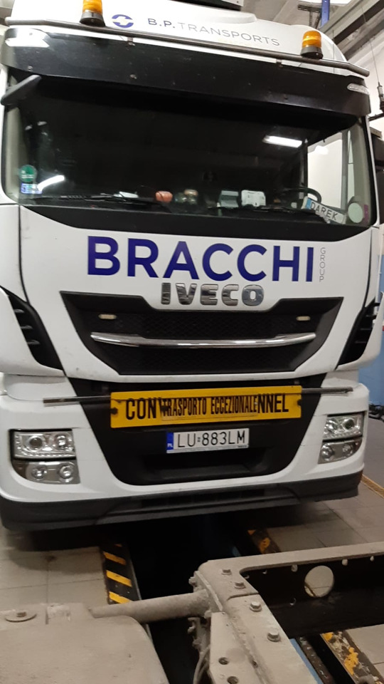 IVECO IVECO STRALIS 510 Hi-Way AS 440STX/P Euro VI z salonu Italia - Tracteur routier: photos 4 IVECO IVECO STRALIS 510 Hi-Way AS 440STX/P Euro VI z salonu Italia - Tracteur routier: photos 4