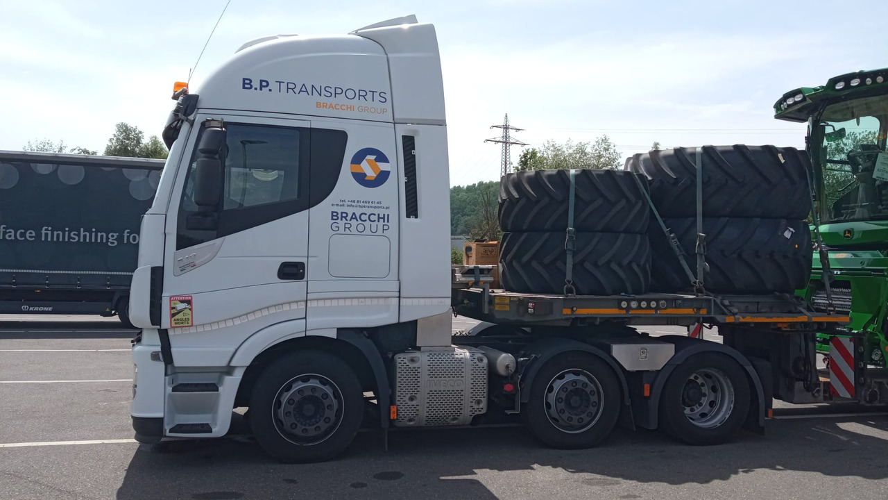 IVECO IVECO STRALIS 510 Hi-Way AS 440STX/P Euro VI z salonu Italia - Tracteur routier: photos 2 IVECO IVECO STRALIS 510 Hi-Way AS 440STX/P Euro VI z salonu Italia - Tracteur routier: photos 2