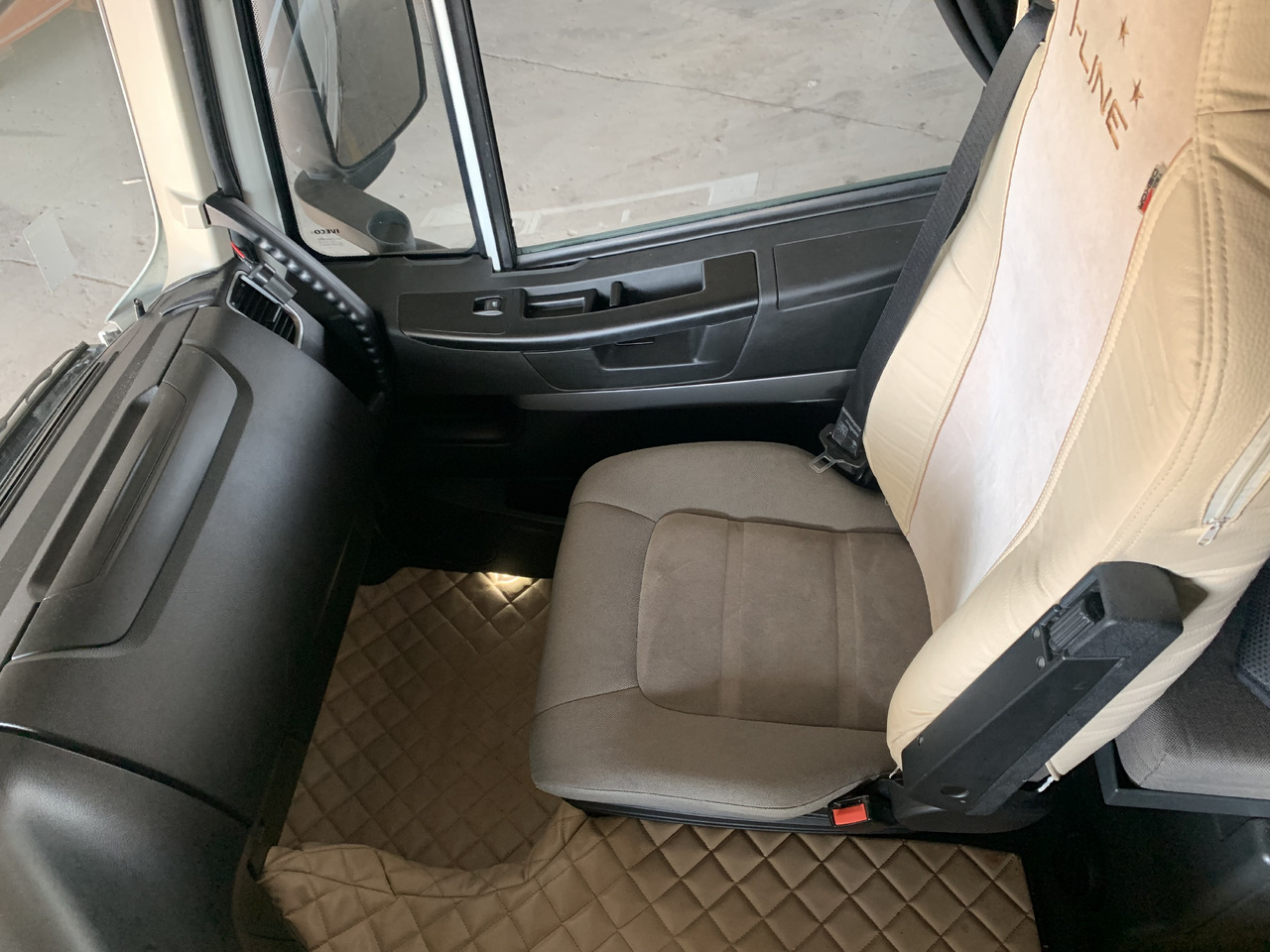 Tracteur routier Iveco Stralis 510 AS440STX/P 6X2 2018 Salon Polska: photos 18