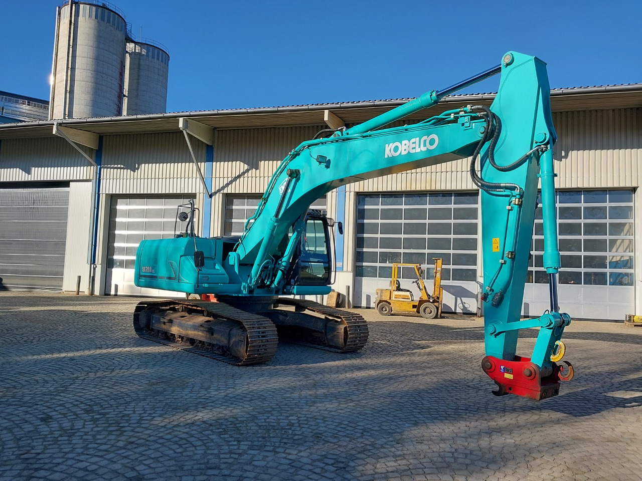 Kobelco SK260NLC-9 - Engins de chantier: photos 4 Kobelco SK260NLC-9 - Engins de chantier: photos 4