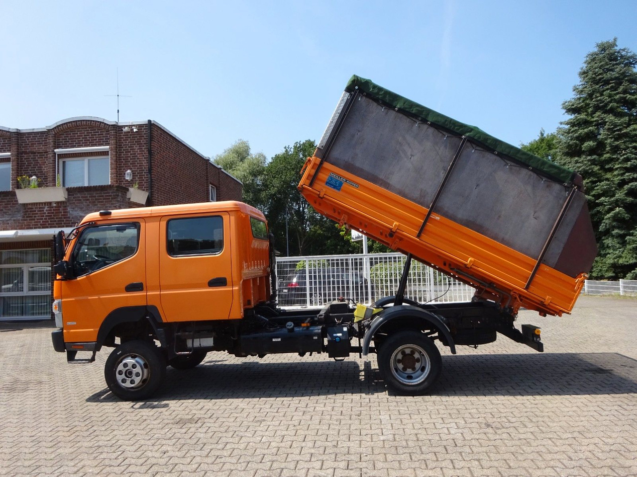 FUSO Canter Doppelkabine MEILLER 3Skipper 4x4 - Utilitaire benne: photos 4 FUSO Canter Doppelkabine MEILLER 3Skipper 4x4 - Utilitaire benne: photos 4