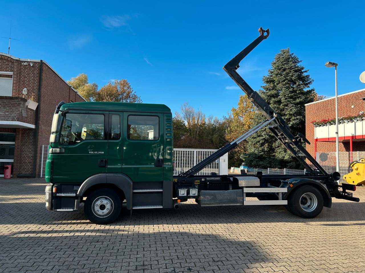 MAN 12.250 Doppelkabine Abroller - Camion ampliroll: photos 5 MAN 12.250 Doppelkabine Abroller - Camion ampliroll: photos 5