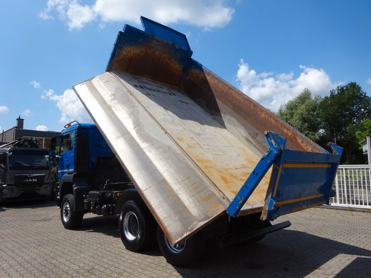 MAN 26.420 TGS MEILER 3Skipper + Bordmatik 6x6 - Camion benne, Camion grue: photos 4 MAN 26.420 TGS MEILER 3Skipper + Bordmatik 6x6 - Camion benne, Camion grue: photos 4