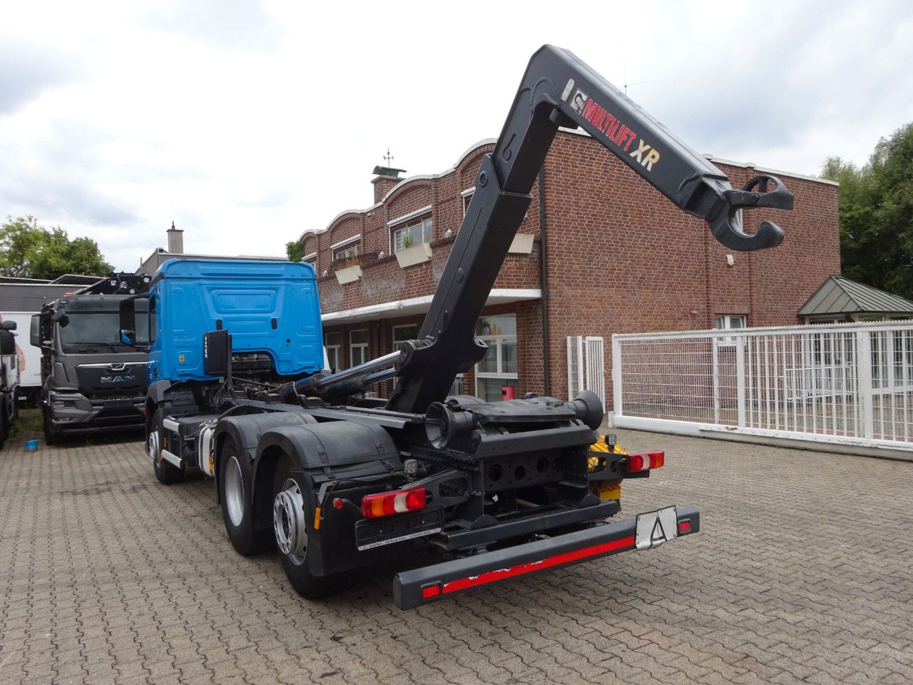 Mercedes-Benz 2533 Antos MULTILIFT Abroller 6x2 - Camion ampliroll: photos 4 Mercedes-Benz 2533 Antos MULTILIFT Abroller 6x2 - Camion ampliroll: photos 4