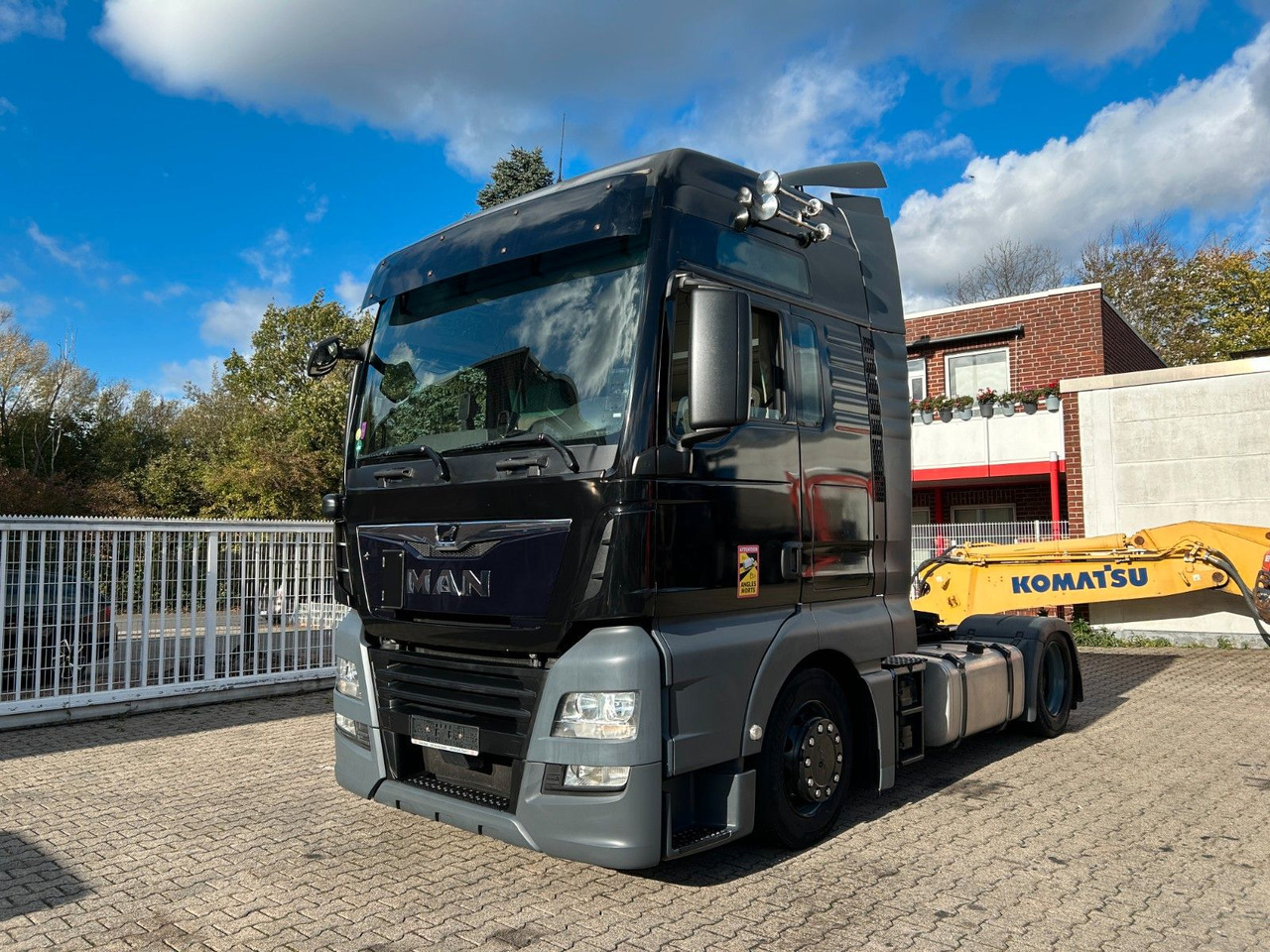 MAN 18.500 TGX 5x gleiche SZM im BESTAND !!! - Tracteur routier: photos 1 MAN 18.500 TGX 5x gleiche SZM im BESTAND !!! - Tracteur routier: photos 1