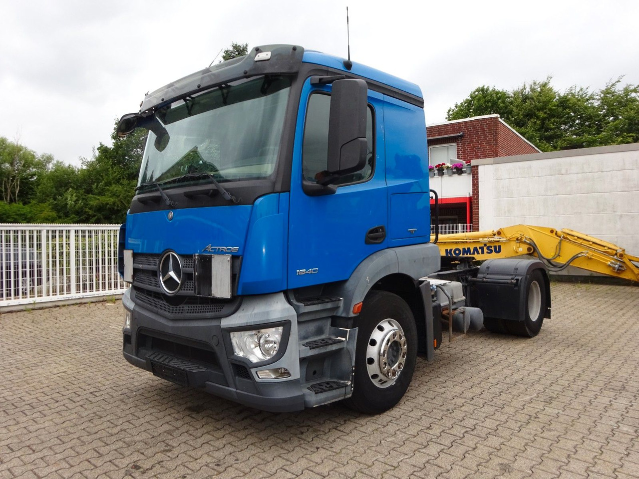 Mercedes-Benz 1840 Actros SZM 4x2 - Tracteur routier: photos 2 Mercedes-Benz 1840 Actros SZM 4x2 - Tracteur routier: photos 2