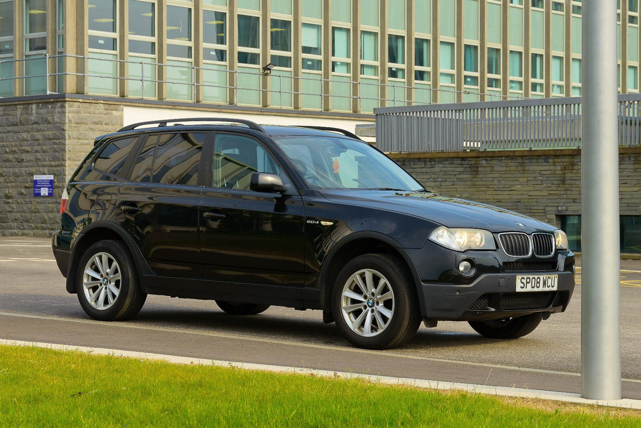 BMW X3 2.0 Diesel 4x4 **RHD** *3 100 € - SUV: photos 1 BMW X3 2.0 Diesel 4x4 **RHD** *3 100 € - SUV: photos 1