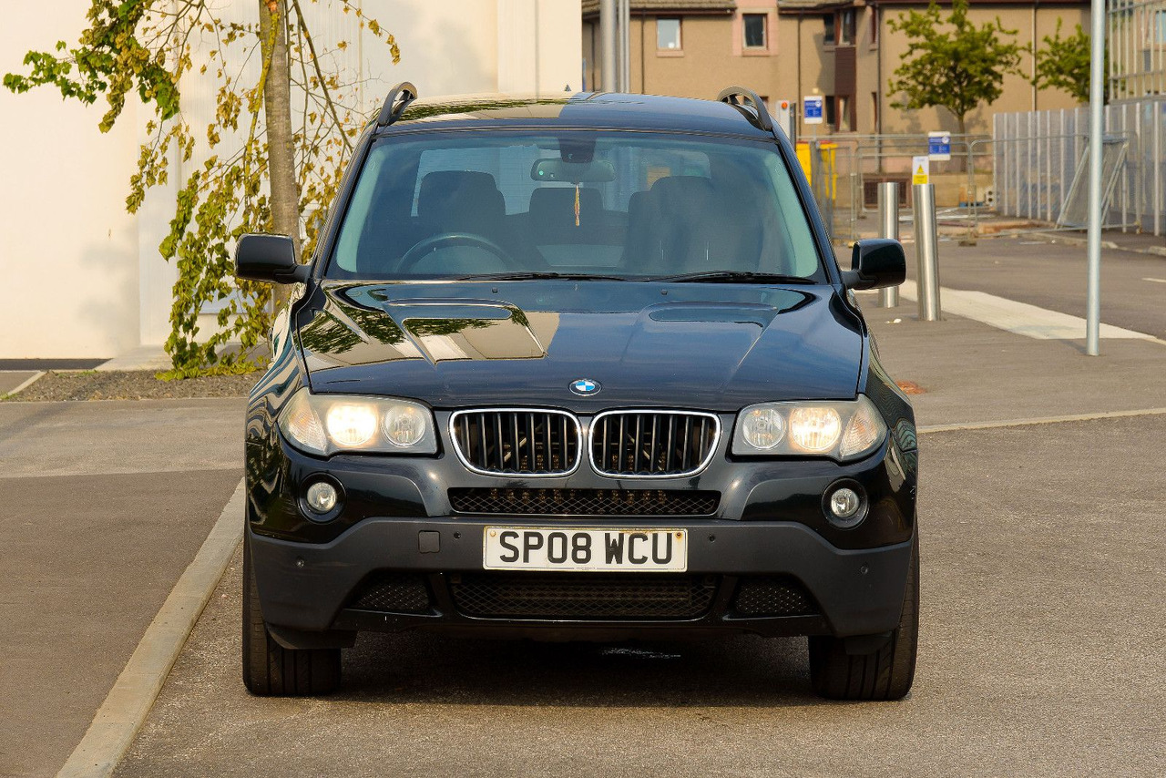 BMW X3 2.0 Diesel 4x4 **RHD** *3 100 € - SUV: photos 2 BMW X3 2.0 Diesel 4x4 **RHD** *3 100 € - SUV: photos 2