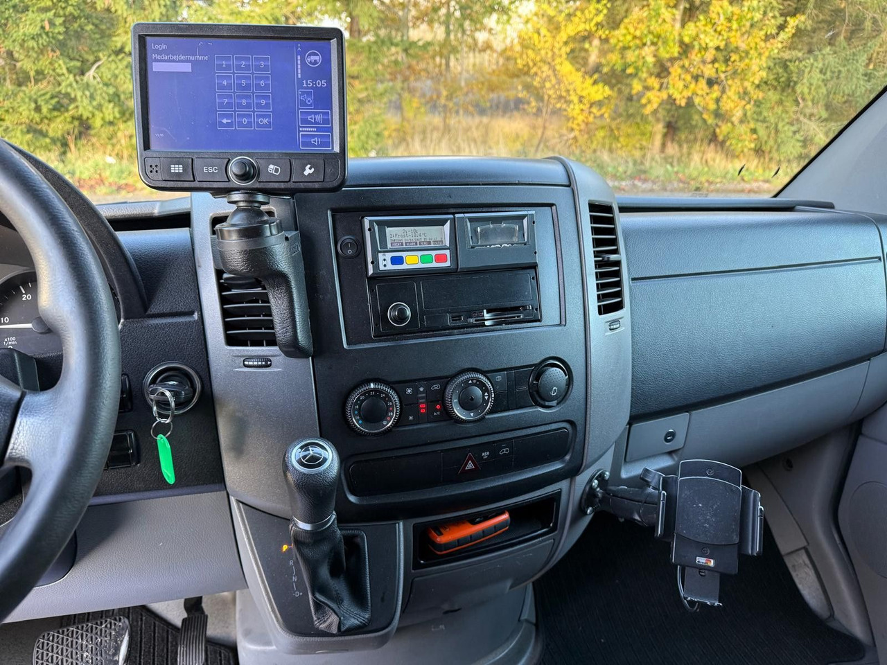 Utilitaire frigorifique Mercedes-Benz Sprinter II 316 CDI Aut. Refigerator BOX +Lift: photos 16 Utilitaire frigorifique Mercedes-Benz Sprinter II 316 CDI Aut. Refigerator BOX +Lift: photos 16