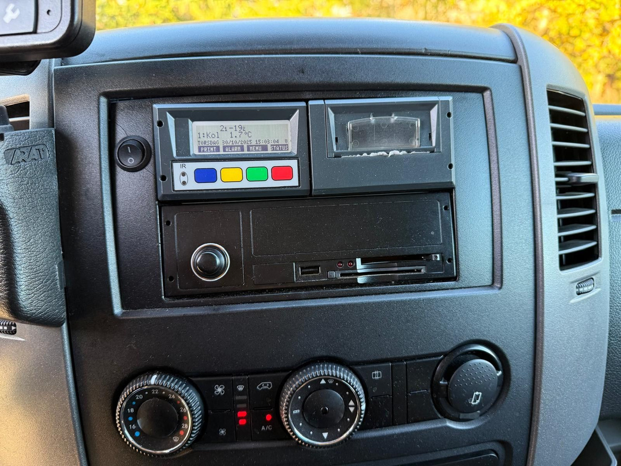 Utilitaire frigorifique Mercedes-Benz Sprinter II 316 CDI Aut. Refigerator BOX +Lift: photos 19 Utilitaire frigorifique Mercedes-Benz Sprinter II 316 CDI Aut. Refigerator BOX +Lift: photos 19