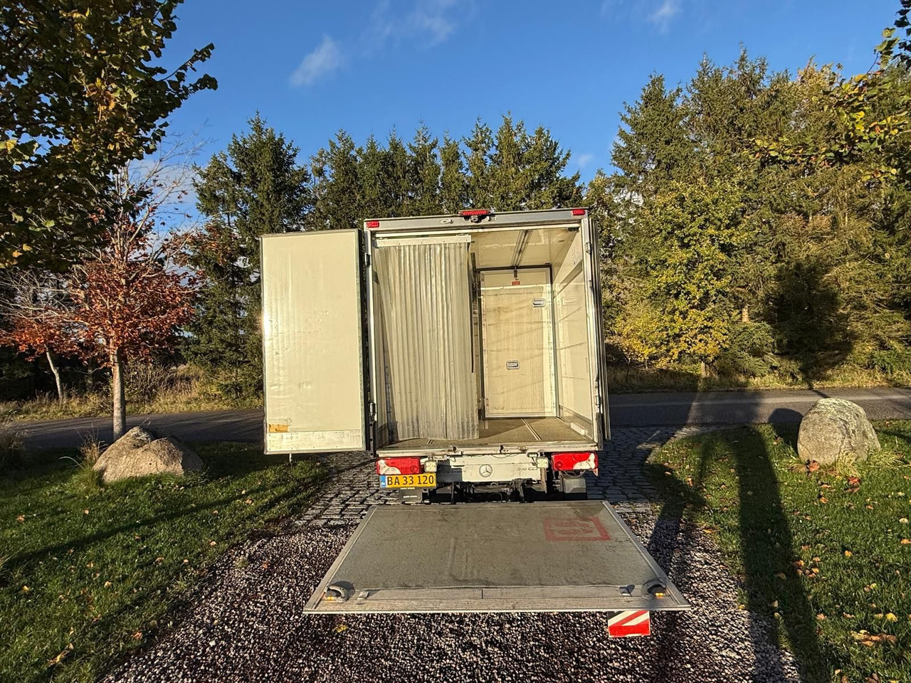 Utilitaire frigorifique Mercedes-Benz Sprinter II 316 CDI Aut. Refigerator BOX +Lift: photos 26 Utilitaire frigorifique Mercedes-Benz Sprinter II 316 CDI Aut. Refigerator BOX +Lift: photos 26