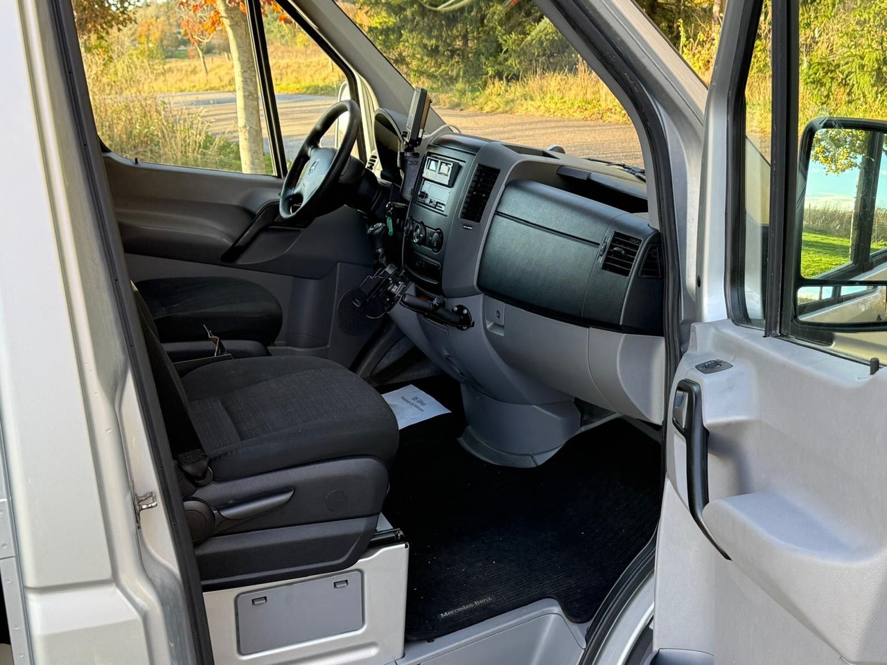 Utilitaire frigorifique Mercedes-Benz Sprinter II 316 CDI Aut. Refigerator BOX +Lift: photos 13 Utilitaire frigorifique Mercedes-Benz Sprinter II 316 CDI Aut. Refigerator BOX +Lift: photos 13