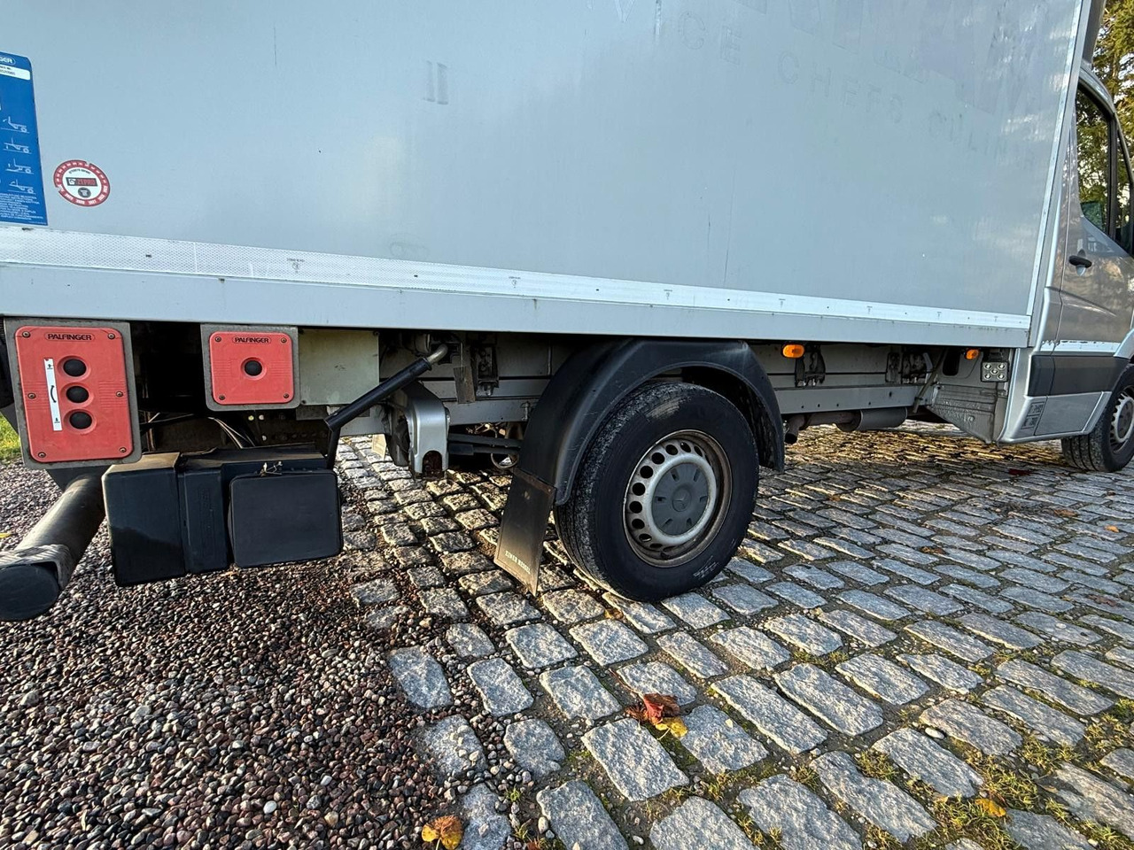 Utilitaire frigorifique Mercedes-Benz Sprinter II 316 CDI Aut. Refigerator BOX +Lift: photos 27 Utilitaire frigorifique Mercedes-Benz Sprinter II 316 CDI Aut. Refigerator BOX +Lift: photos 27