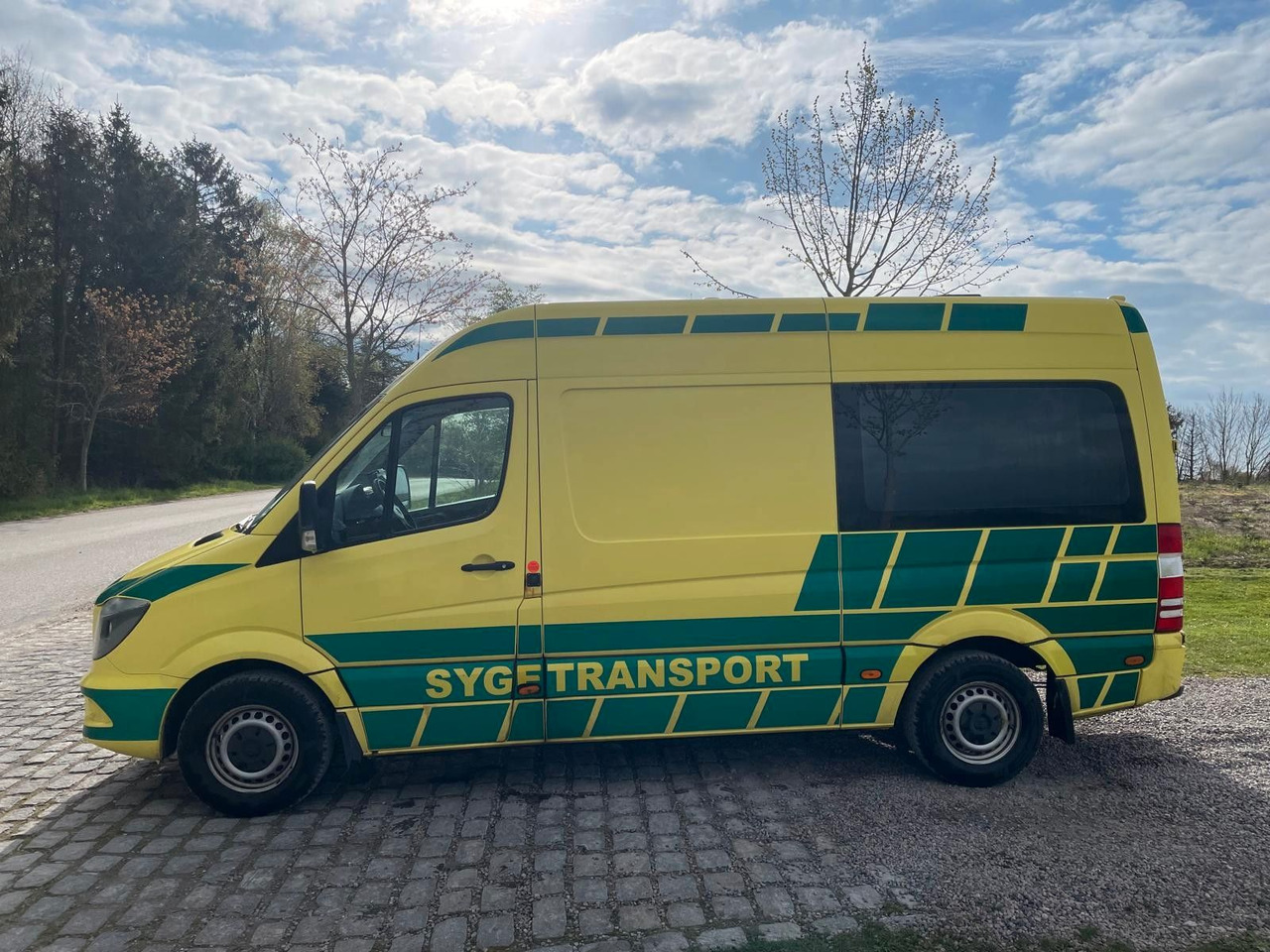 Mercedes-Benz Sprinter II Kasten 316 CDI Ambulance * - Ambulance: photos 2 Mercedes-Benz Sprinter II Kasten 316 CDI Ambulance * - Ambulance: photos 2