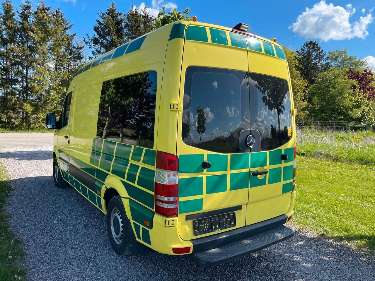 Mercedes-Benz Sprinter II Kasten 316 CDI Aut Ambulance* - Ambulance: photos 3 Mercedes-Benz Sprinter II Kasten 316 CDI Aut Ambulance* - Ambulance: photos 3